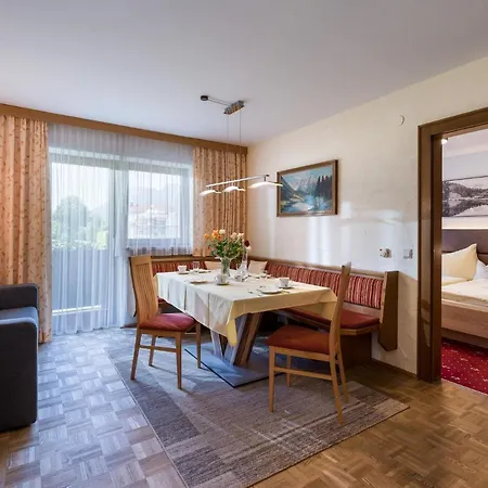 Apartment Alpina *